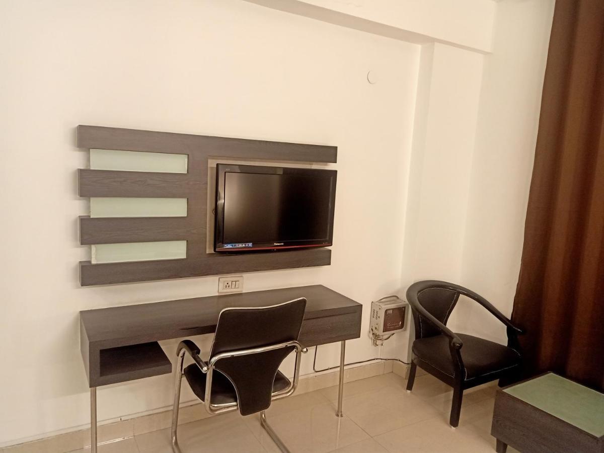 Hotel Chaupal By Casa Bella Gurgaon Esterno foto