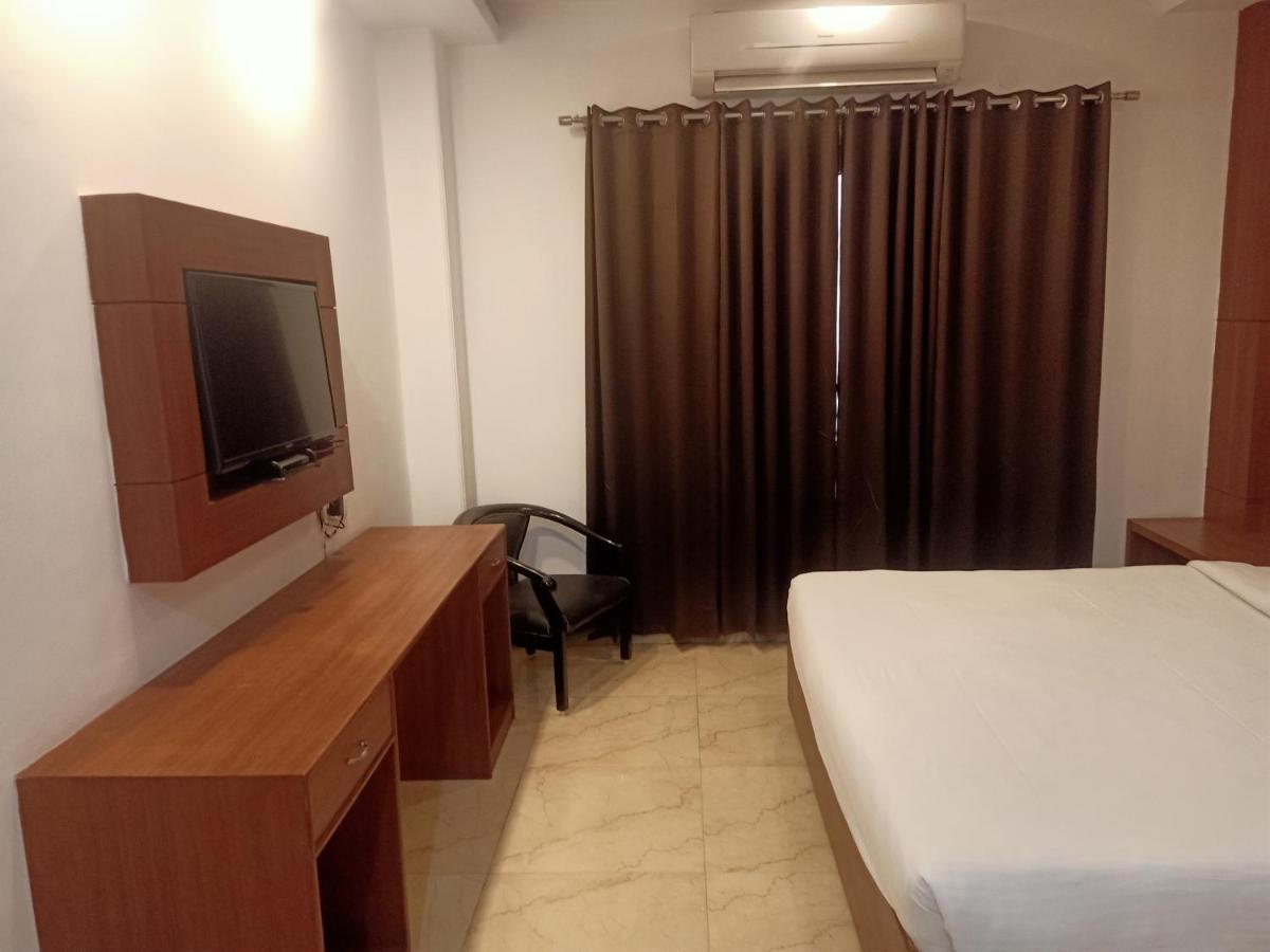 Hotel Chaupal By Casa Bella Gurgaon Esterno foto